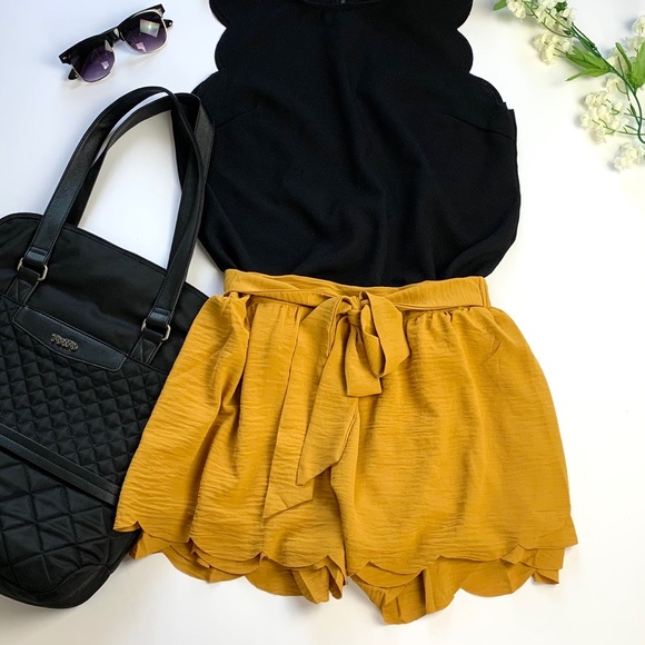 Mustard Scalloped Shorts - Picture 2 of 7